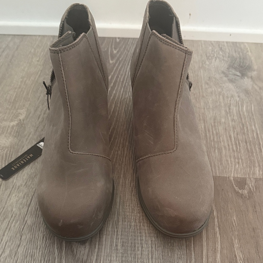 Sorel Taupe Ankle Booties
